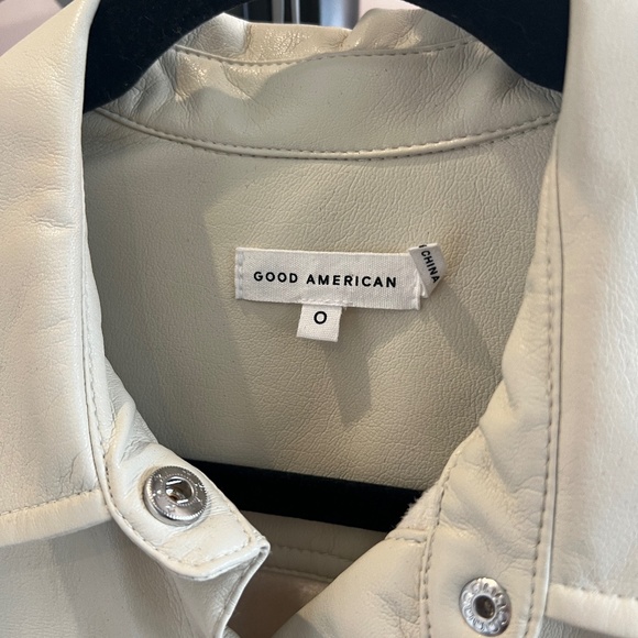 Good American Better Than Leather Cropped Shacket - Picture 6 of 6